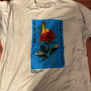 TILLYS Burning Rose T-shirt Mens Size XL